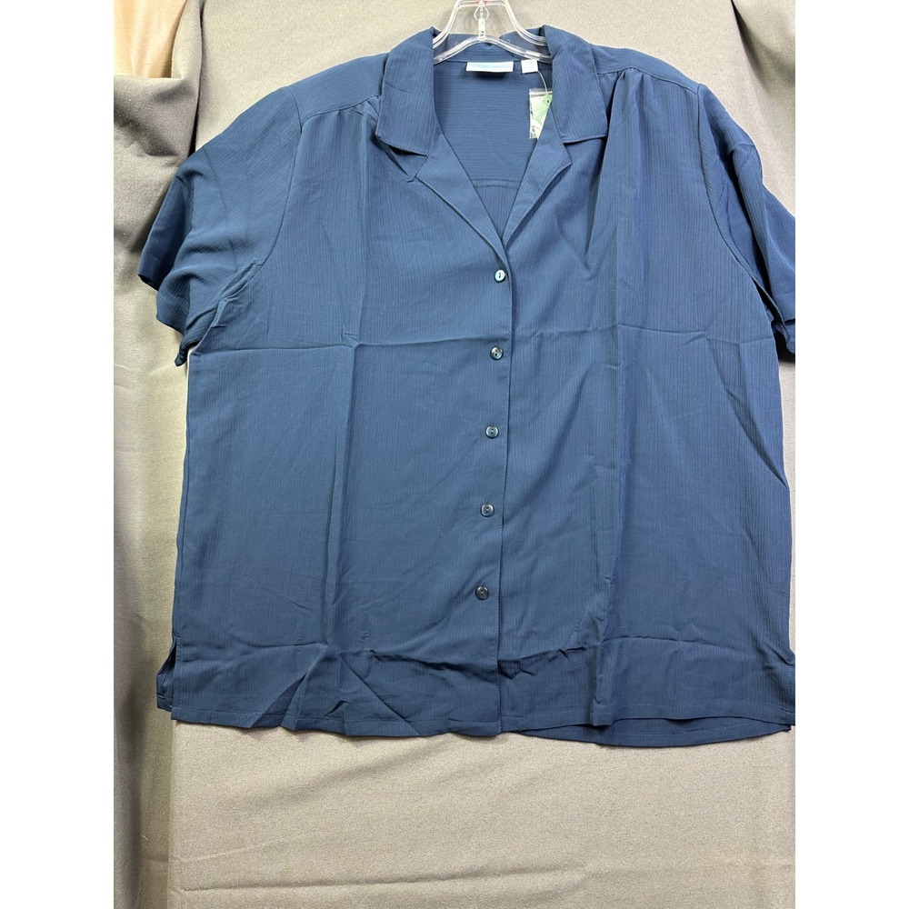 National Since 1952 Women's 1X Blue‎ Short Sleeve Button Down Textured Shirt Top